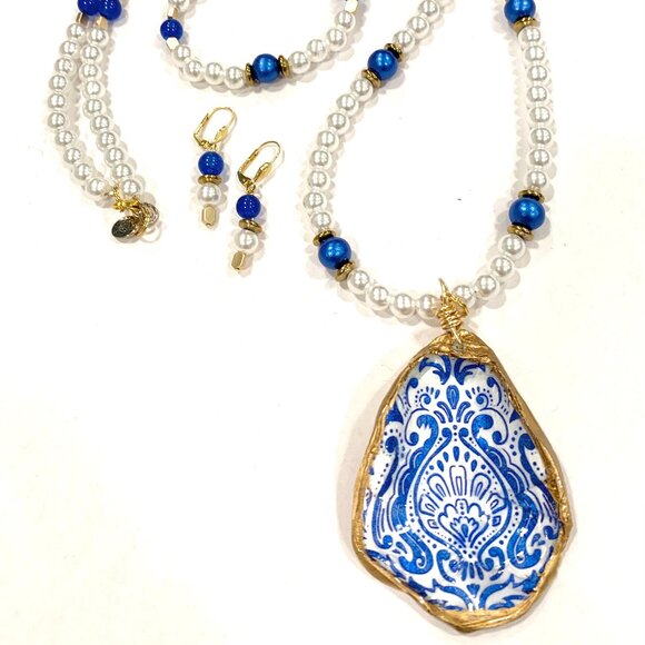 "Royal" 3 Piece handmade Jewelry Set - Picture 2 of 7